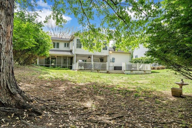 1602 Glenwood CIR, Roanoke, VA 24014