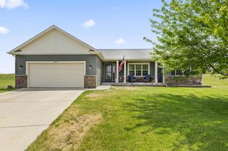 W1401 Stoney Brook COURT, Ixonia, WI 53036