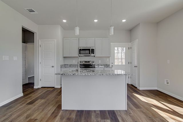 1649 E Terrell Avenue, Fort Worth, TX 76104