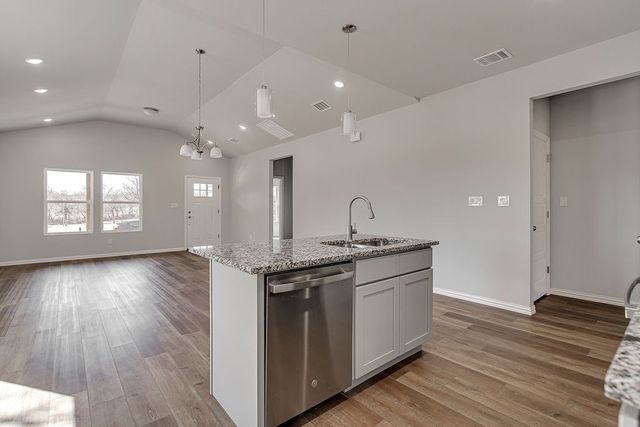 1649 E Terrell Avenue, Fort Worth, TX 76104