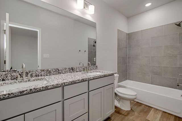 1649 E Terrell Avenue, Fort Worth, TX 76104