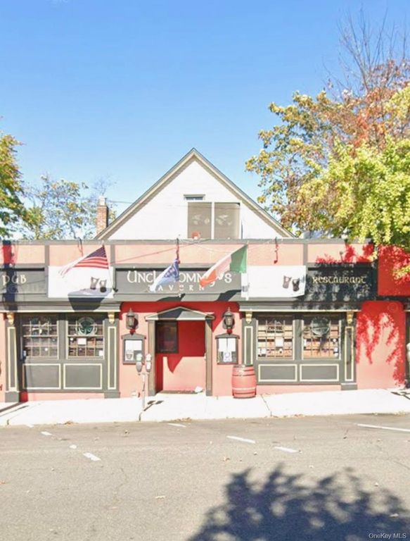 33-35 W Central Avenue, Pearl River, NY 10965 — exterior