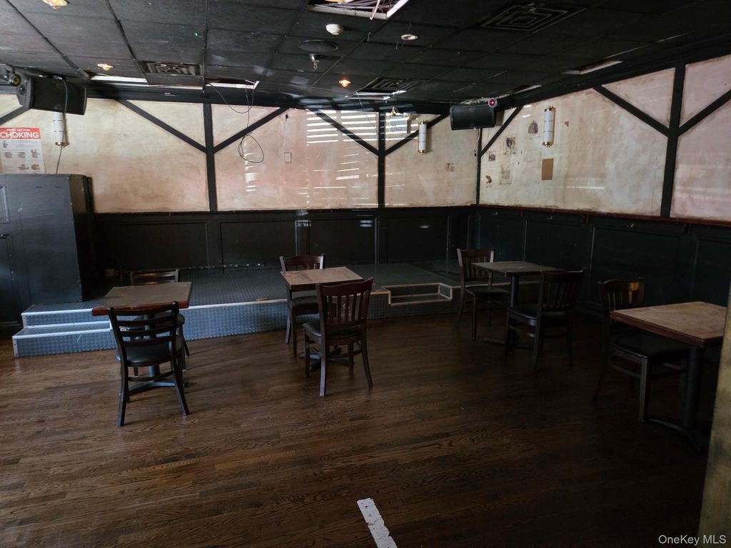 33-35 W Central Avenue, Pearl River, NY 10965 — photo 5