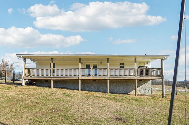 54 Hickman Hwy, Gordonsville, TN 38563