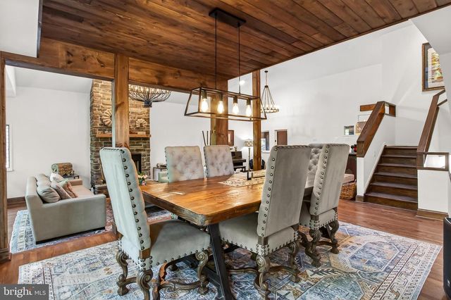 2603 KLINGLE RD NW, Washington, DC 20008