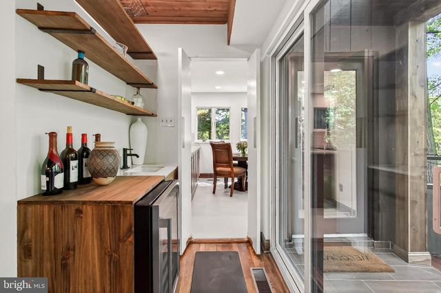 2603 KLINGLE RD NW, Washington, DC 20008