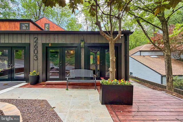 2603 KLINGLE RD NW, Washington, DC 20008