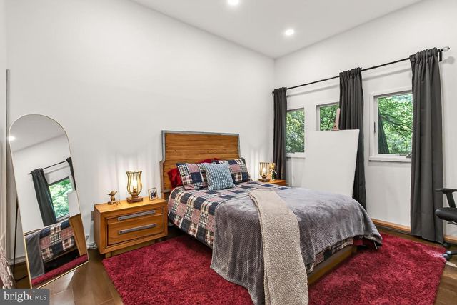 2603 KLINGLE RD NW, Washington, DC 20008