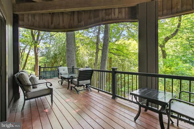 2603 KLINGLE RD NW, Washington, DC 20008