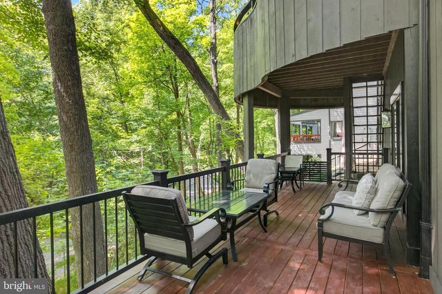 2603 KLINGLE RD NW, Washington, DC 20008