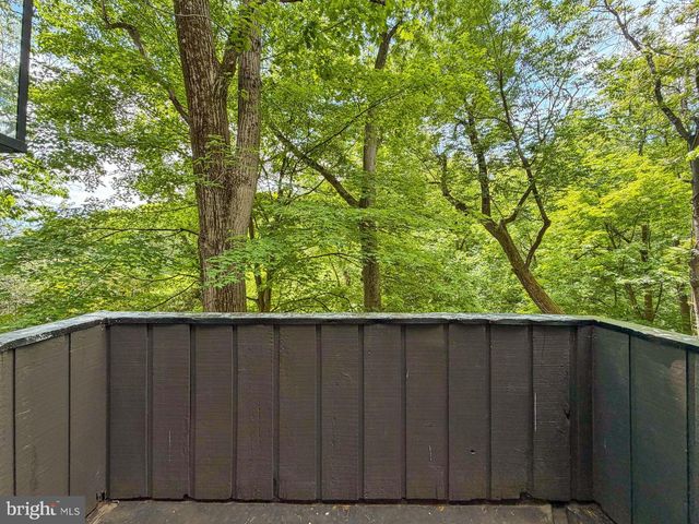 2603 KLINGLE RD NW, Washington, DC 20008