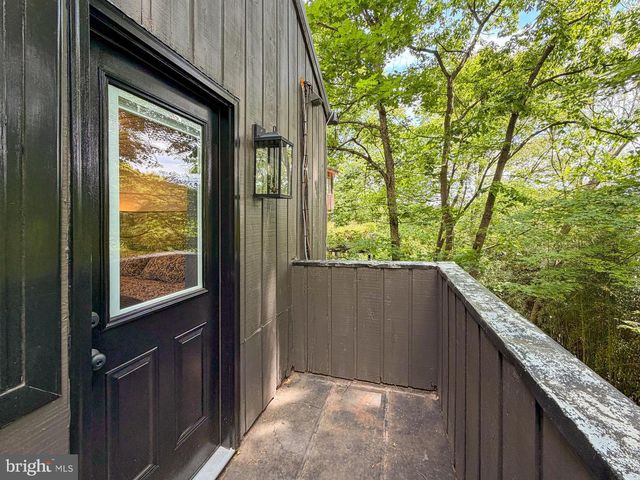 2603 KLINGLE RD NW, Washington, DC 20008