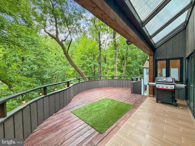 2603 KLINGLE RD NW, Washington, DC 20008