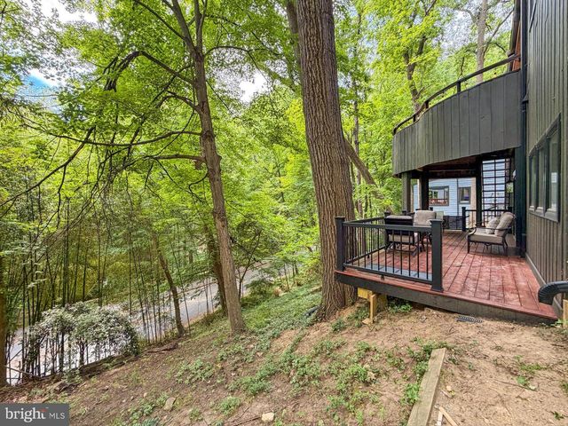 2603 KLINGLE RD NW, Washington, DC 20008