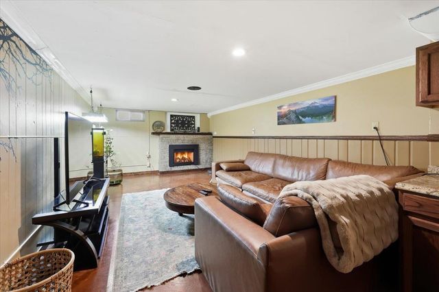 5128 N Greenwood Blvd, Spokane, WA 99205