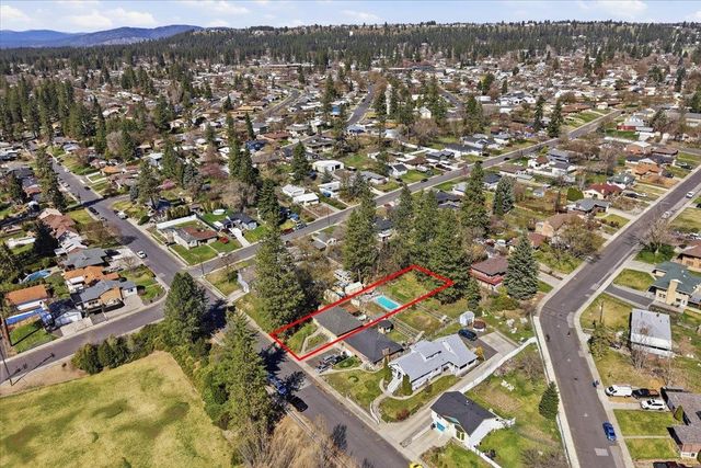 5128 N Greenwood Blvd, Spokane, WA 99205