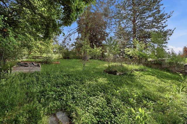 5128 N Greenwood Blvd, Spokane, WA 99205