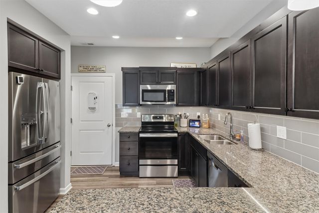 417 SW 12th Street, Des Moines, IA 50309