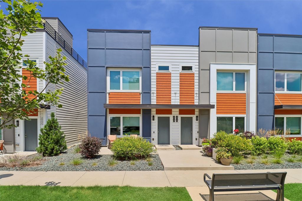 417 SW 12th Street, Des Moines, IA 50309