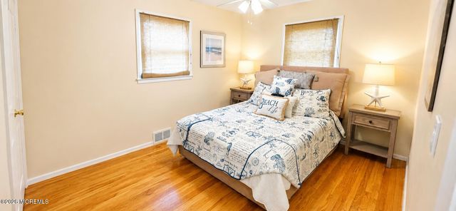 2432 Dwight Avenue, Point Pleasant, NJ 08742