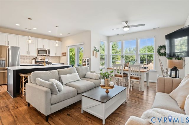 7101 Desert Candle Dr, Moseley, VA 23120