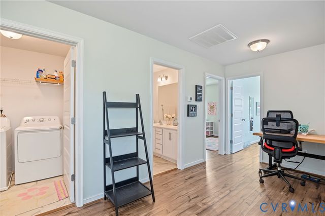 7101 Desert Candle Dr, Moseley, VA 23120