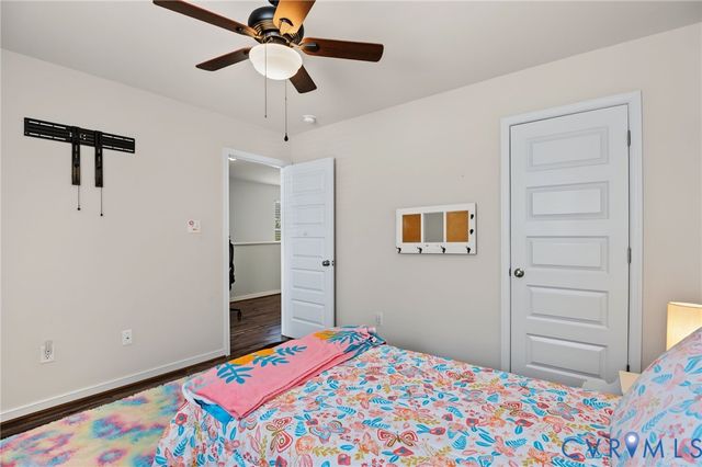 7101 Desert Candle Dr, Moseley, VA 23120