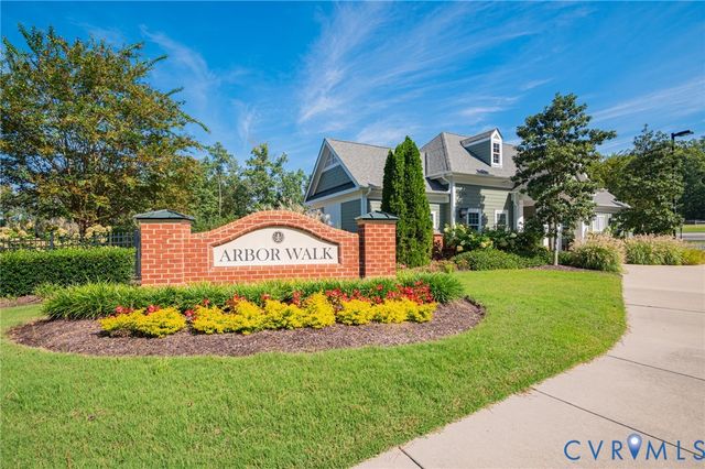 7101 Desert Candle Dr, Moseley, VA 23120