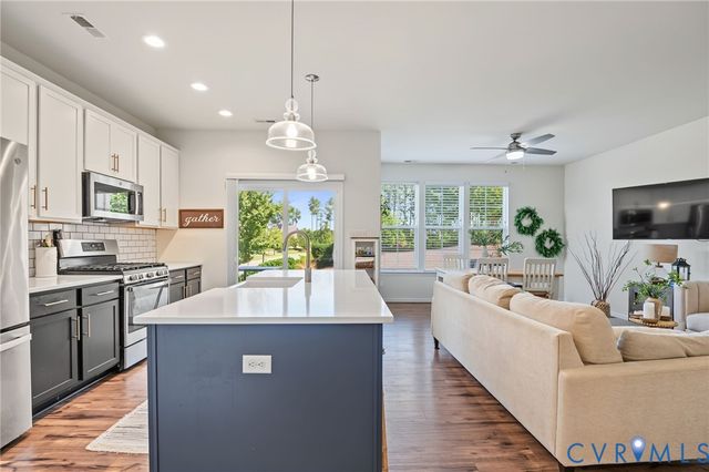 7101 Desert Candle Dr, Moseley, VA 23120