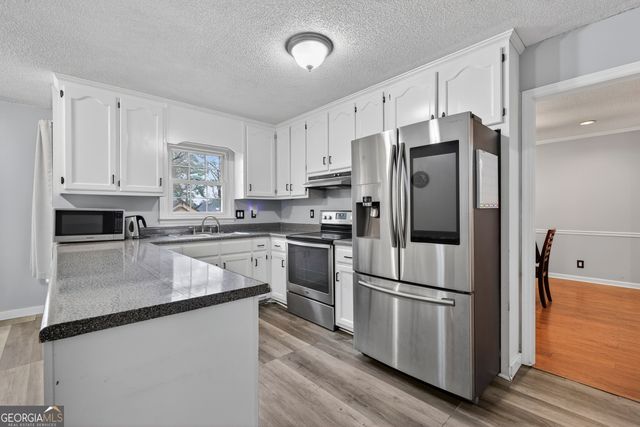 148 Timber Ridge Drive, Macon, GA 31216