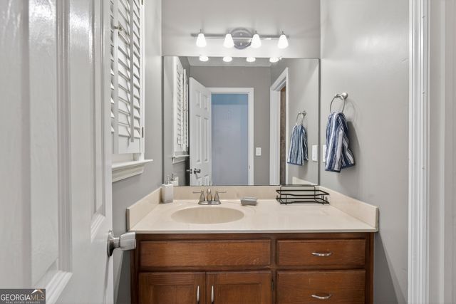 148 Timber Ridge Drive, Macon, GA 31216