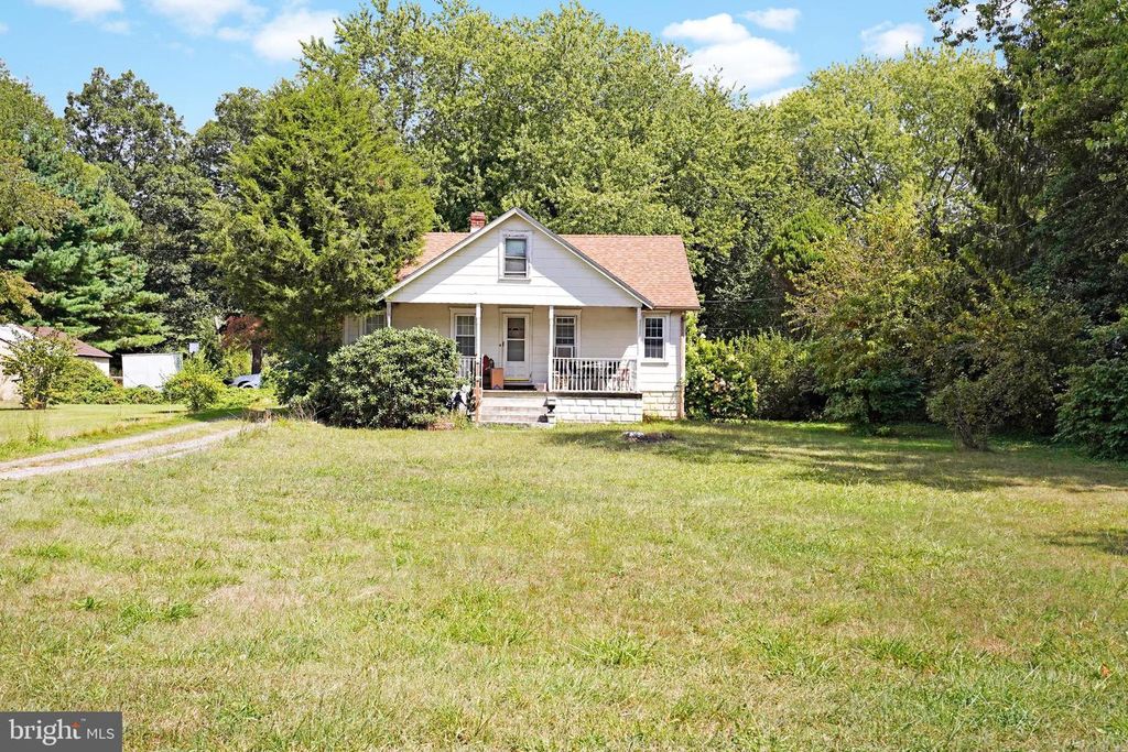 1921 JANVIER RD, Williamstown, NJ 08094