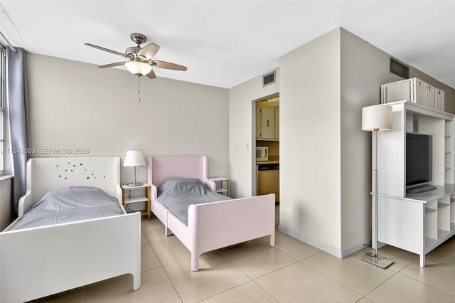 301 174th St 1905, Sunny Isles Beach, FL 33160