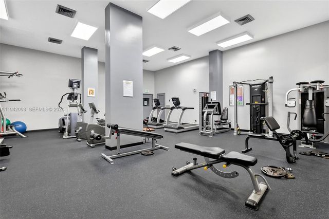 301 174th St 1905, Sunny Isles Beach, FL 33160