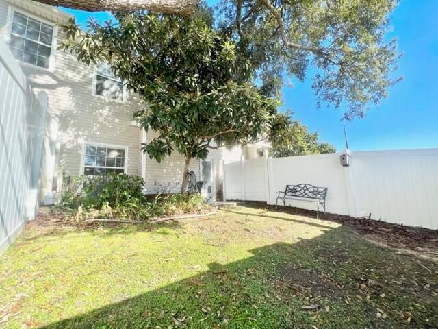 123 Farrah Avenue 123, Niceville, FL 32578