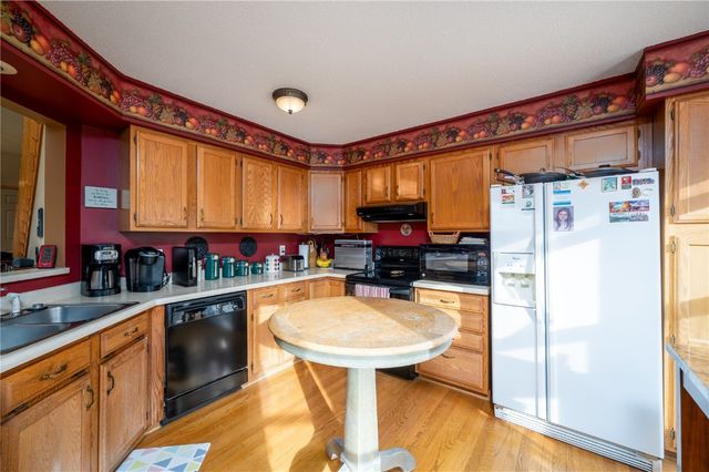 3425 Sycamore Court NE, Cedar Rapids, IA 52402