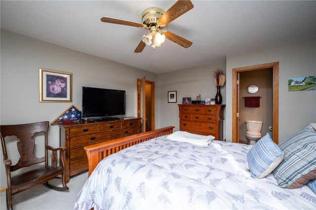 3425 Sycamore Court NE, Cedar Rapids, IA 52402