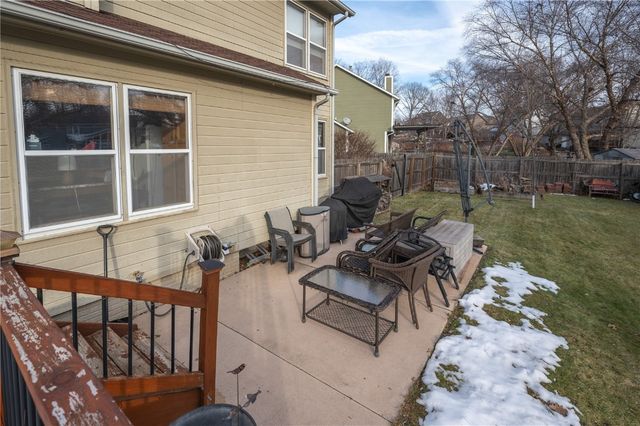 3425 Sycamore Court NE, Cedar Rapids, IA 52402