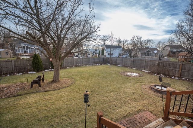 3425 Sycamore Court NE, Cedar Rapids, IA 52402