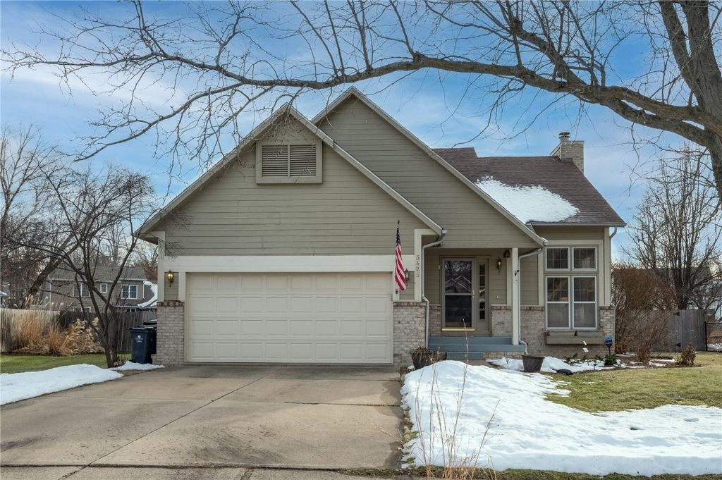 3425 Sycamore Court NE, Cedar Rapids, IA 52402