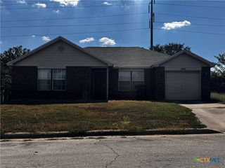 1503 E Calhoun Avenue, Temple, TX 76501