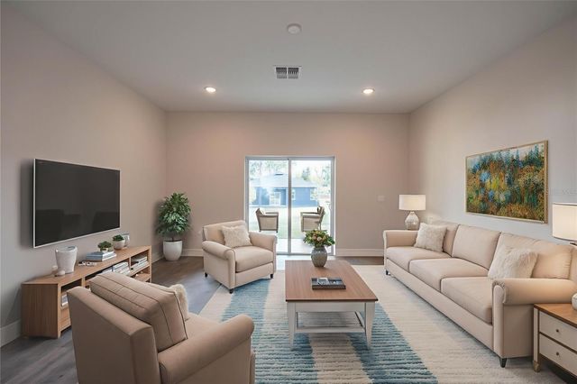 834 N JOANNA AVENUE, Tavares, FL 32778