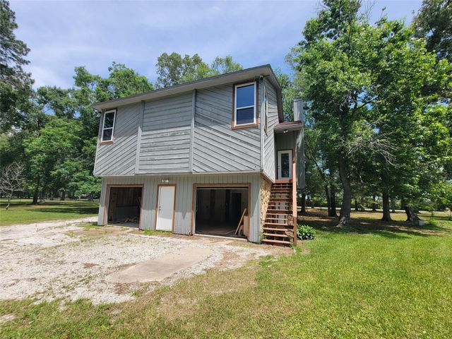 512 County Road 337, Cleveland, TX 77327