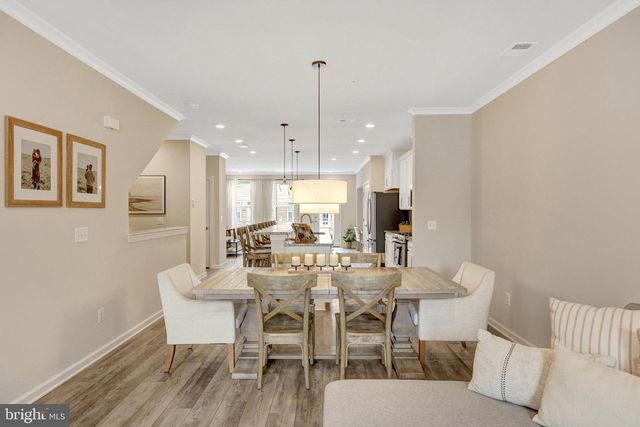 45210 LETTERMORE SQ, Sterling, VA 20166