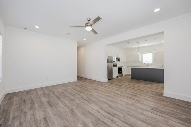 1605 Daniel Drive, Arlington, TX 76010