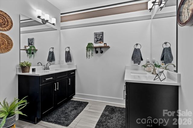 355 Cal Kennedy Road, Cleveland, NC 27013