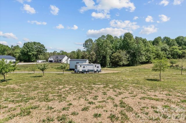 355 Cal Kennedy Road, Cleveland, NC 27013