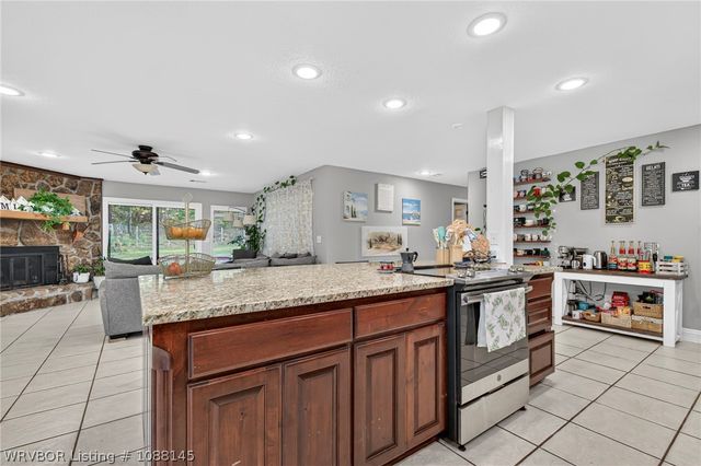 22451 Coggins Road, Poteau, OK 74953