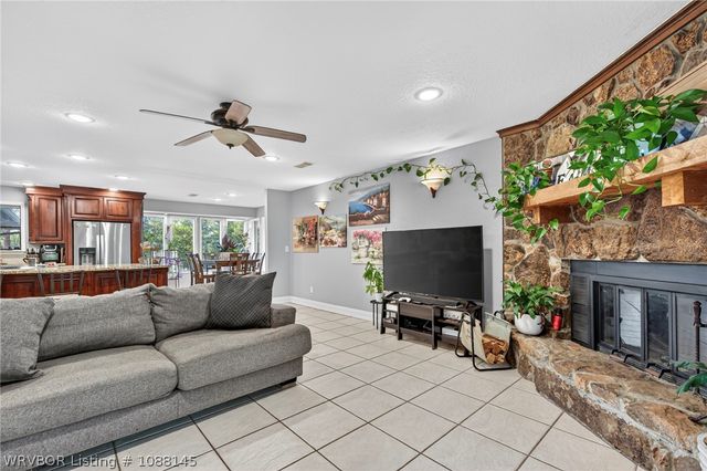 22451 Coggins Road, Poteau, OK 74953