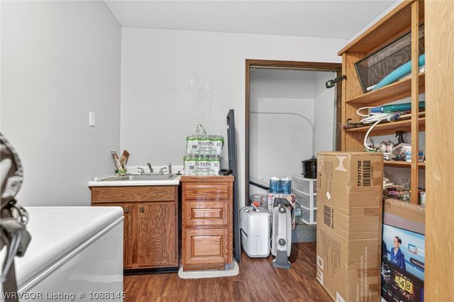 22451 Coggins Road, Poteau, OK 74953